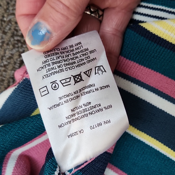 Maeve Pencil Skirt Size Medium - Picture 10 of 12